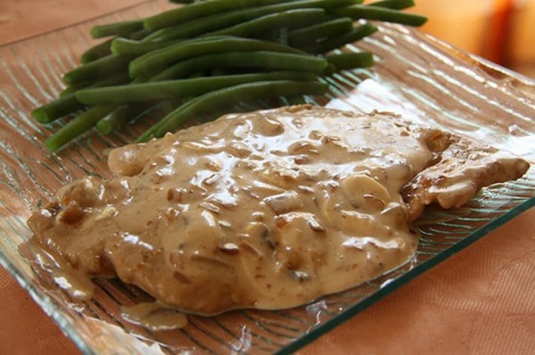 Recette Escalopes de Veau à la Crème et aux Champignons